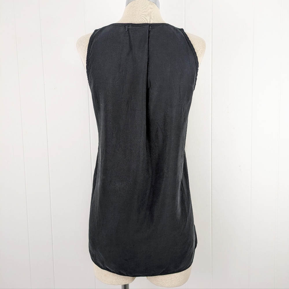 Hackwith Design House Basics Tank - Picture 6 of 10